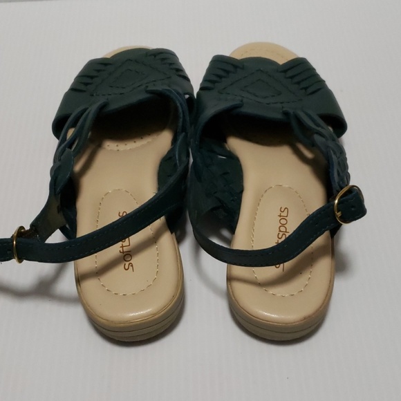 SOFTSPOTS - Picture 5 of 5